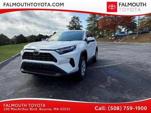 2025 Toyota RAV4 LE