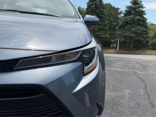 Celestite 2025 Toyota Corolla LE