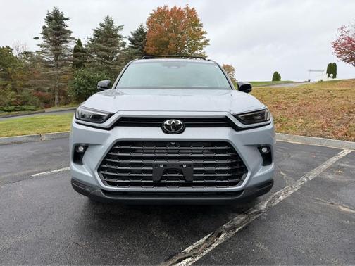 2026 Toyota Grand Highlander Hybrid Nightshade Edition