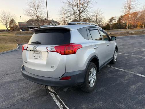 2014 Toyota RAV4 LE