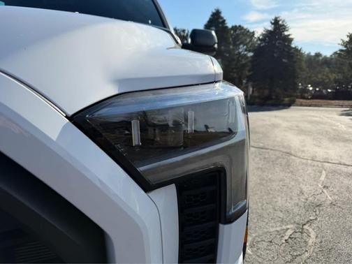 2026 Toyota Tundra Hybrid TRD Pro