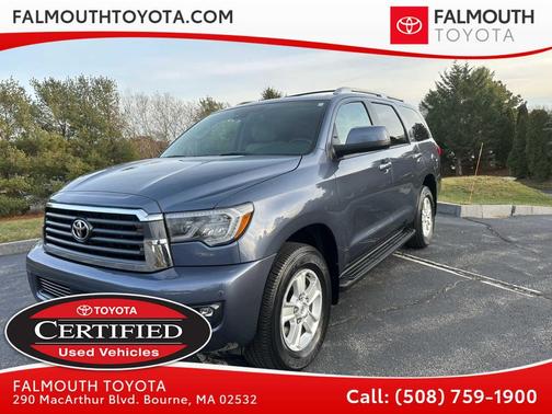 2022 Toyota Sequoia SR5