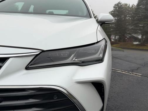 2022 Toyota Avalon Limited