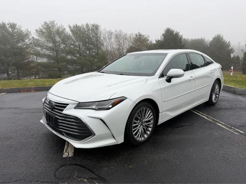 2022 Toyota Avalon Limited