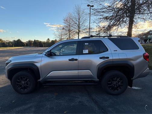 2025 Toyota 4Runner SR5