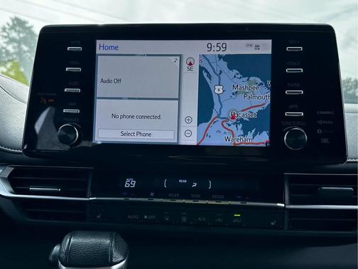 2022 Toyota Sienna XLE