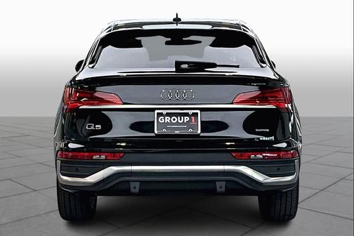 2023 Audi Q5 45 S line Premium