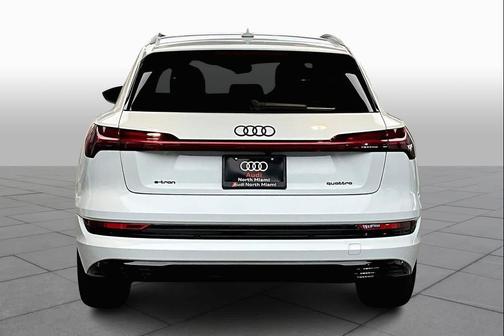 2023 Audi e-tron Premium Plus quattro