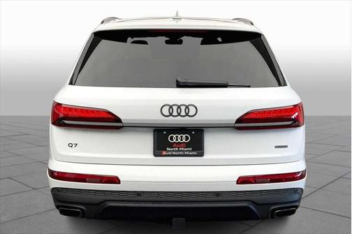 2025 Audi Q7 55 Prestige