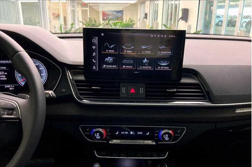 2024 Audi Q5 45 S line Premium Plus