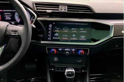 2024 Audi Q3 45 S line Premium Plus