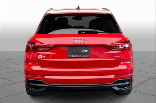 2024 Audi Q3 45 S line Premium Plus