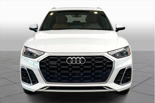2022 Audi Q5 45 S line Premium