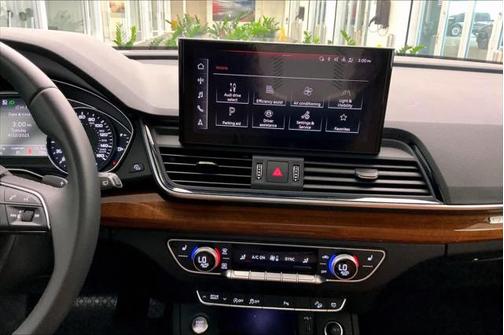2022 Audi Q5 45 S line Premium
