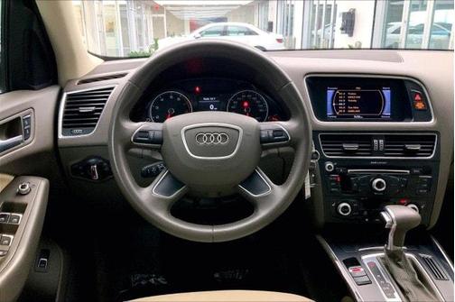 Photo 5 of 30 of 2014 Audi Q5 2.0T Premium