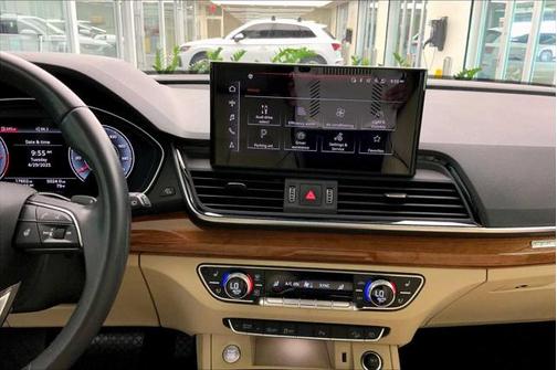 2021 Audi Q5 45 Premium Plus