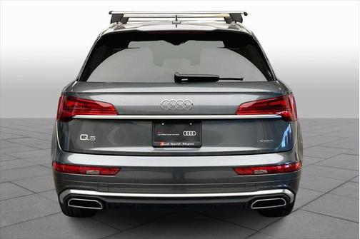 2022 Audi Q5 45 S line Premium