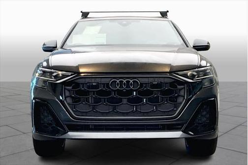 2025 Audi Q8 55 Prestige