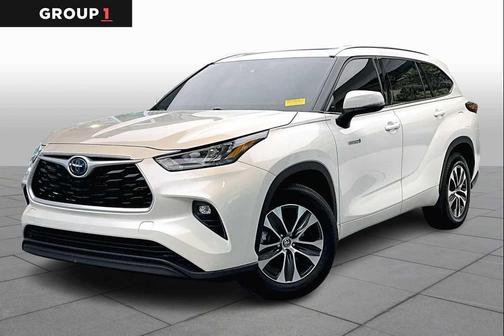 2020 Toyota Highlander Hybrid XLE