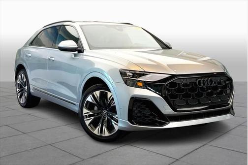 2025 Audi Q8 55 Premium Plus