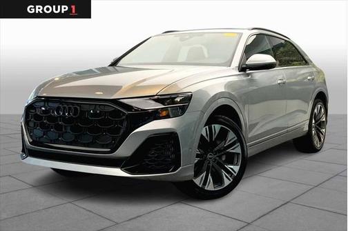 2025 Audi Q8 55 Premium Plus