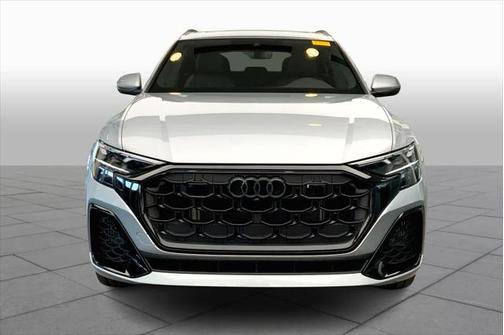 2025 Audi Q8 55 Premium Plus