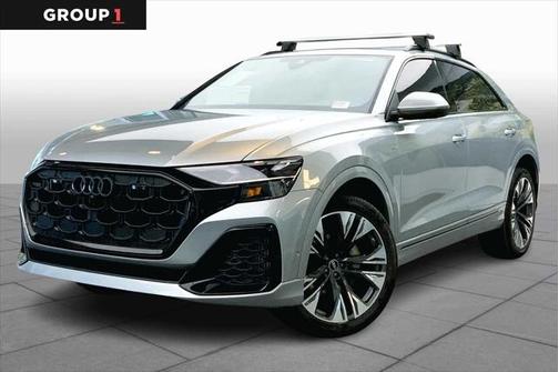 2025 Audi Q8 55 Premium Plus
