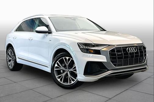 Glacier White Metallic 2023 Audi Q8 55 Premium Plus