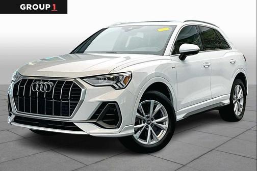2023 Audi Q3 45 S line Premium Plus
