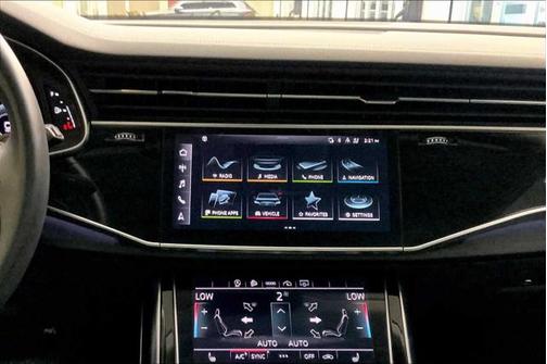 2023 Audi Q8 55 Premium