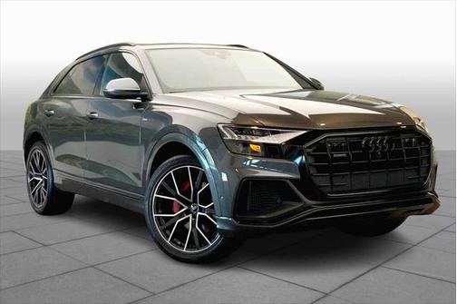 2022 Audi Q8 55 Premium Plus