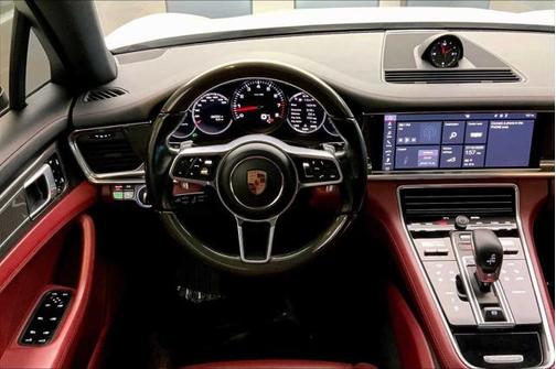 2020 Porsche Panamera 10 Years Edition