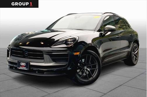 2023 Porsche Macan Base