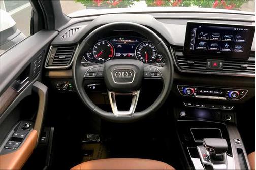 2022 Audi Q5 40 Premium