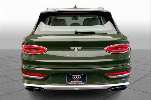 2023 Bentley Bentayga V8