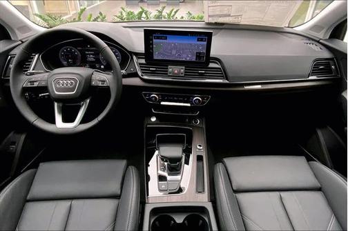 2025 Audi Q5 45 S line Premium Plus