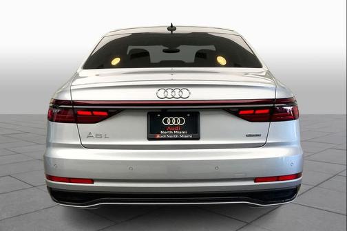 2025 Audi A8 L 55 TFSI quattro Tiptronic