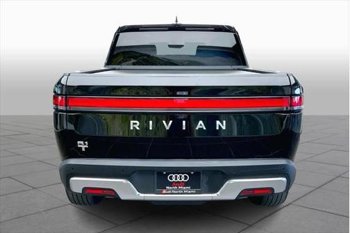 2024 Rivian R1T Adventure Dual-Motor Large Pack