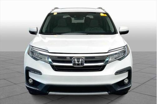 2022 Honda Pilot Touring 8-Passenger