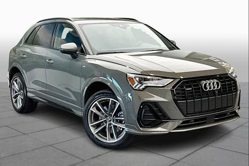 2025 Audi Q3 Premium 45 TFSI S line quattro Tiptronic