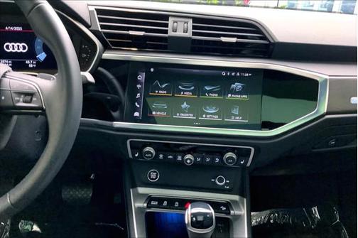 2024 Audi Q3 45 S line Premium Plus