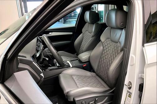 2021 Audi SQ5 3.0T Premium Plus