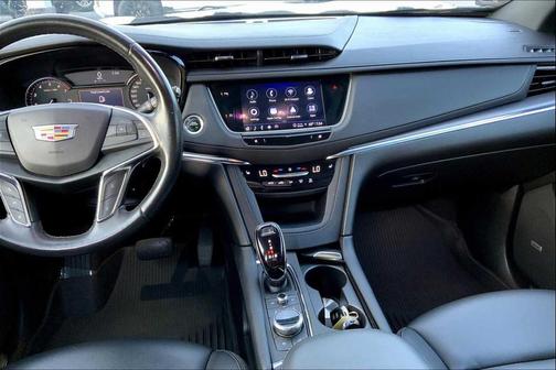 2022 Cadillac XT5 Luxury