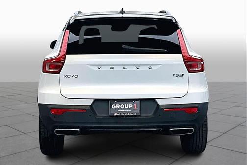2019 Volvo XC40 T5 R-Design