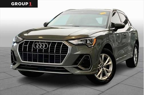 2022 Audi Q3 45 S line Premium
