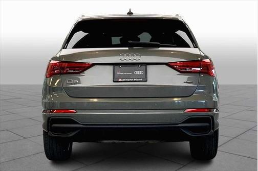2022 Audi Q3 45 S line Premium