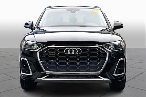 2023 Audi Q5 45 S line Premium