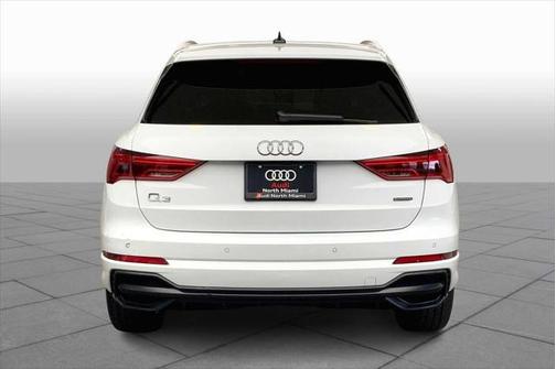 2022 Audi Q3 45 S line Premium Plus