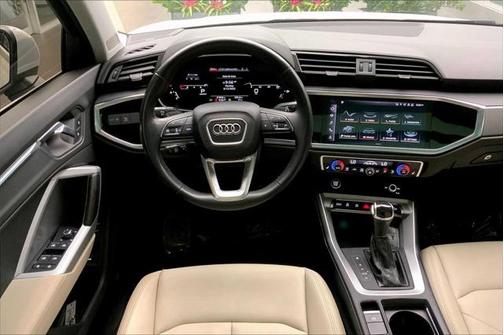 2022 Audi Q3 45 S line Premium Plus