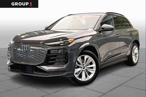 2025 Audi Q6 e-tron Premium